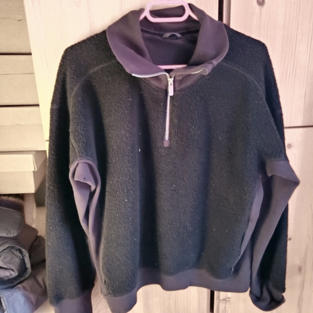 Lululemon Women's Black Stand Out Sherpa 1/2 Zip Sweater Size 10